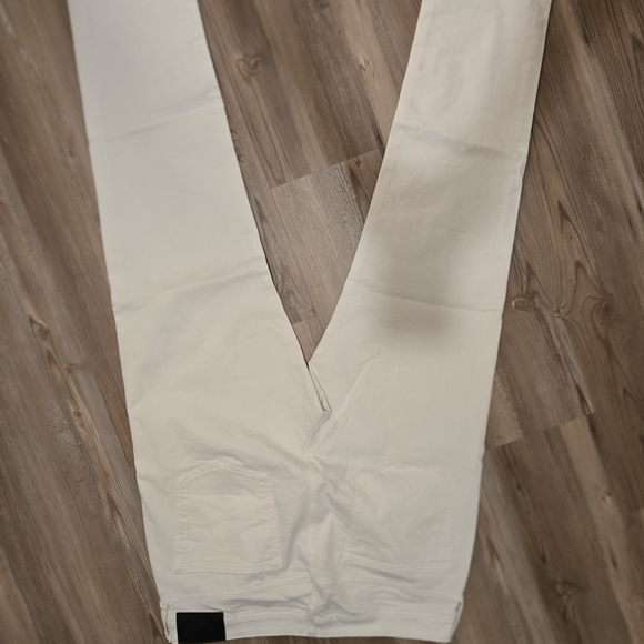 Express Pants - Picture 4 of 4